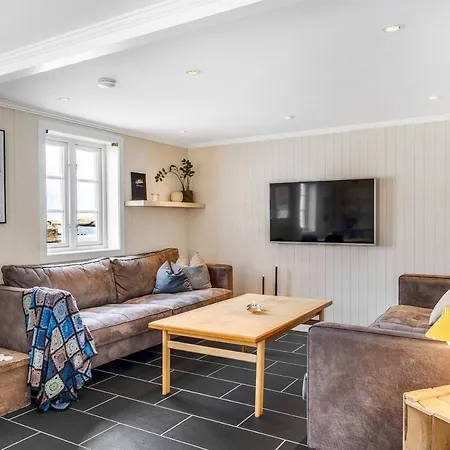 Gavlen-brygga Holiday home Vega